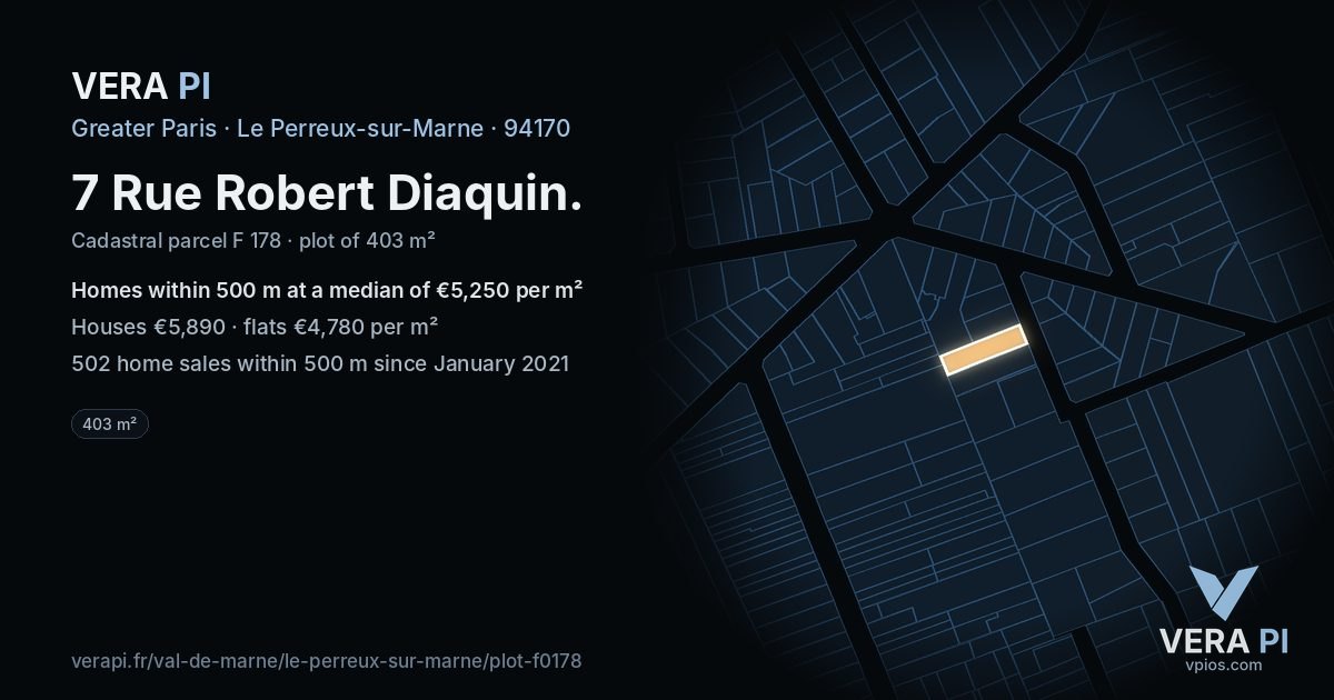 7 Rue Robert Diaquin, Le Perreux-sur-Marne at night – the plot lit, the parcels around coloured by the prices near them