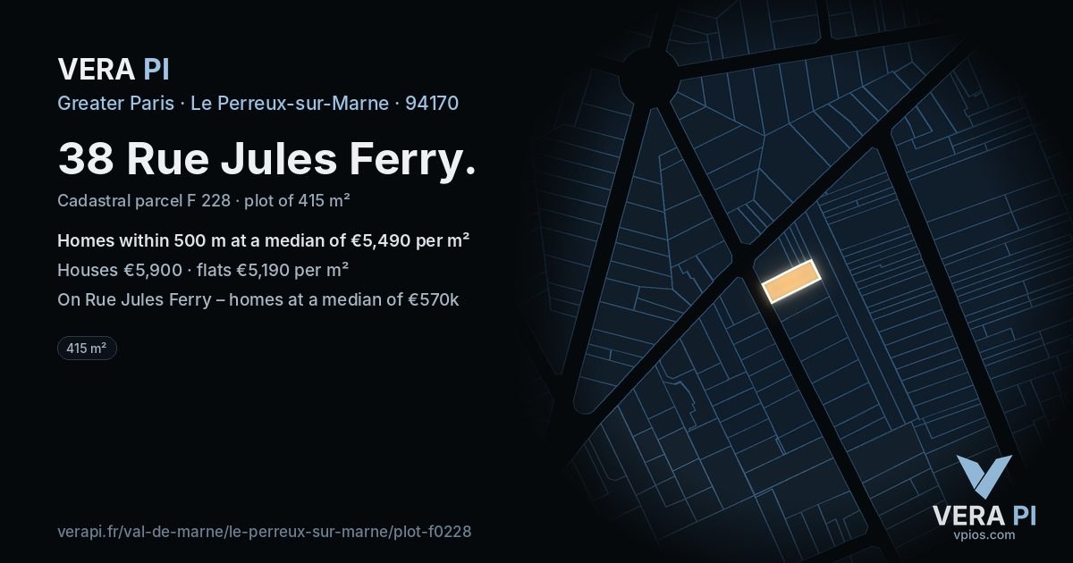 38 Rue Jules Ferry, Le Perreux-sur-Marne at night – the plot lit, the parcels around coloured by the prices near them