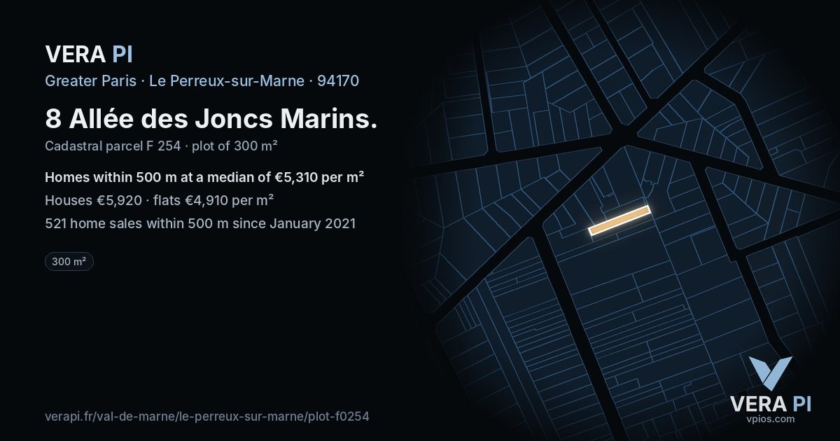 8 Allée des Joncs Marins, Le Perreux-sur-Marne at night – the plot lit, the parcels around coloured by the prices near them