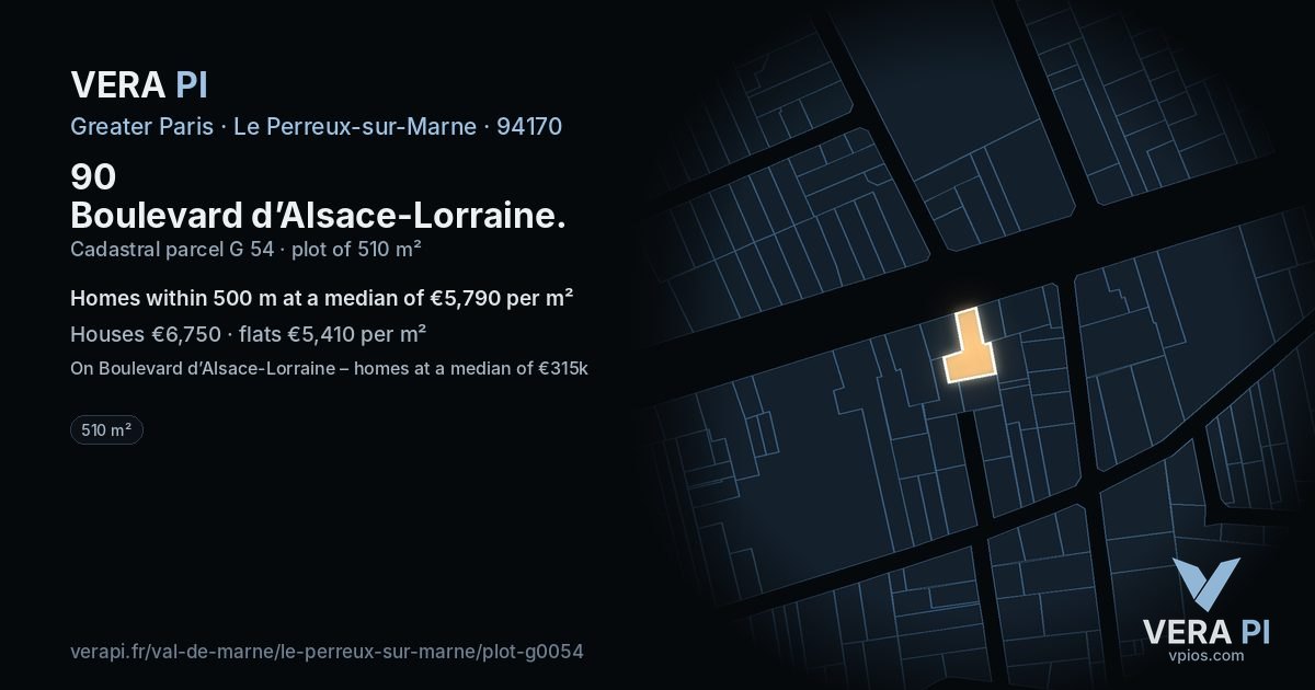 90 Boulevard d’Alsace-Lorraine, Le Perreux-sur-Marne at night – the plot lit, the parcels around coloured by the prices near them