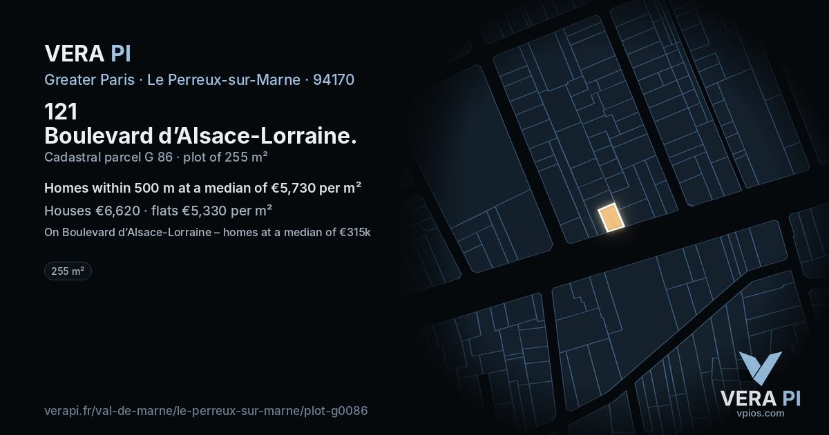 121 Boulevard d’Alsace-Lorraine, Le Perreux-sur-Marne at night – the plot lit, the parcels around coloured by the prices near them