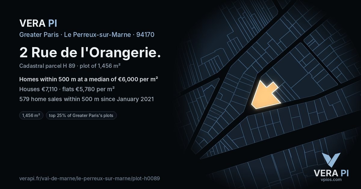 2 Rue de l'Orangerie, Le Perreux-sur-Marne at night – the plot lit, the parcels around coloured by the prices near them