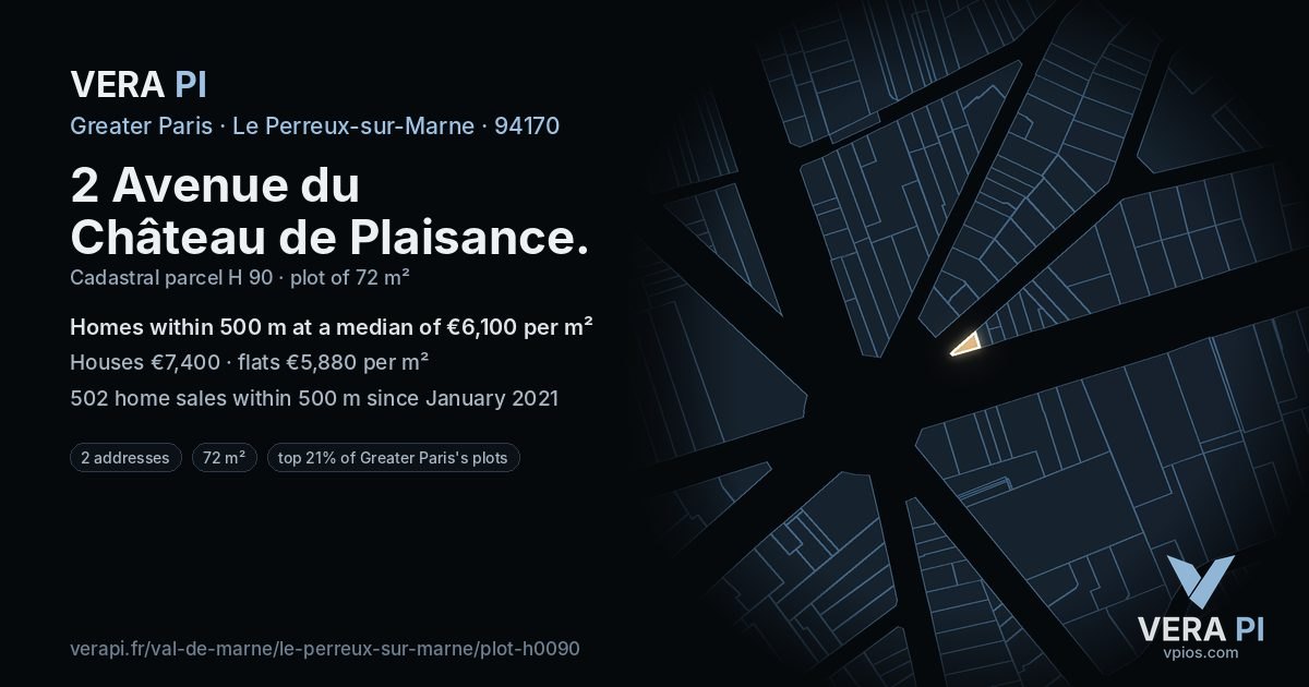 2 Avenue du Château de Plaisance, Le Perreux-sur-Marne at night – the plot lit, the parcels around coloured by the prices near them