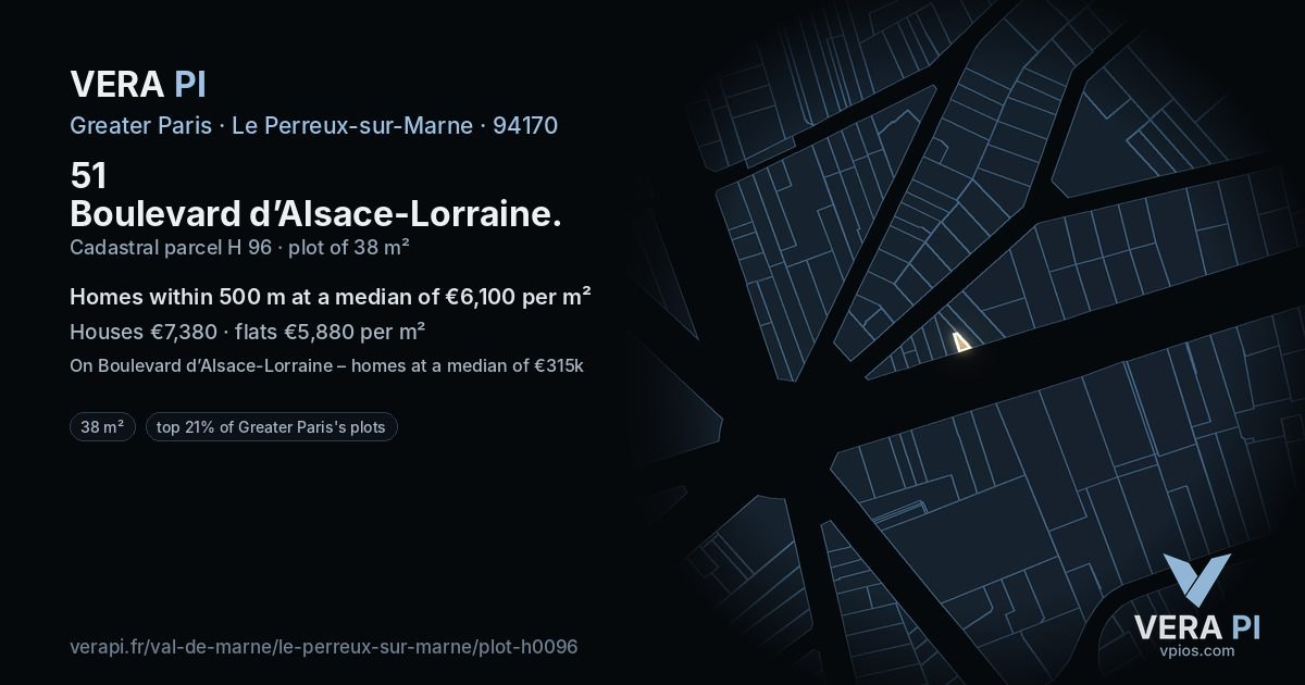 51 Boulevard d’Alsace-Lorraine, Le Perreux-sur-Marne at night – the plot lit, the parcels around coloured by the prices near them