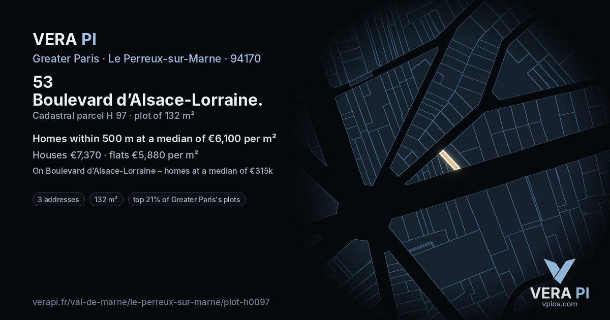 53 Boulevard d’Alsace-Lorraine, Le Perreux-sur-Marne at night – the plot lit, the parcels around coloured by the prices near them