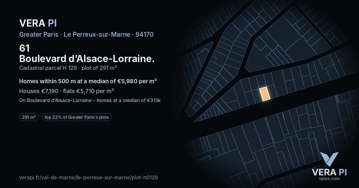 61 Boulevard d’Alsace-Lorraine, Le Perreux-sur-Marne at night – the plot lit, the parcels around coloured by the prices near them
