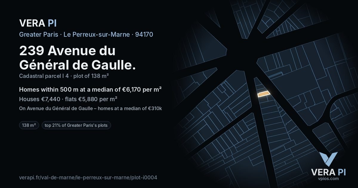 239 Avenue du Général de Gaulle, Le Perreux-sur-Marne at night – the plot lit, the parcels around coloured by the prices near them
