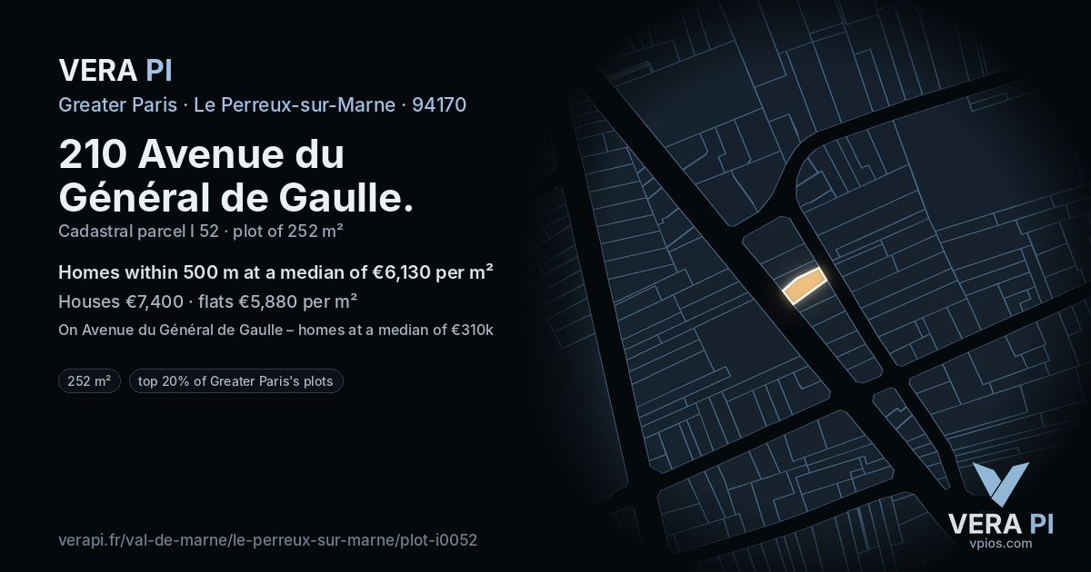 210 Avenue du Général de Gaulle, Le Perreux-sur-Marne at night – the plot lit, the parcels around coloured by the prices near them