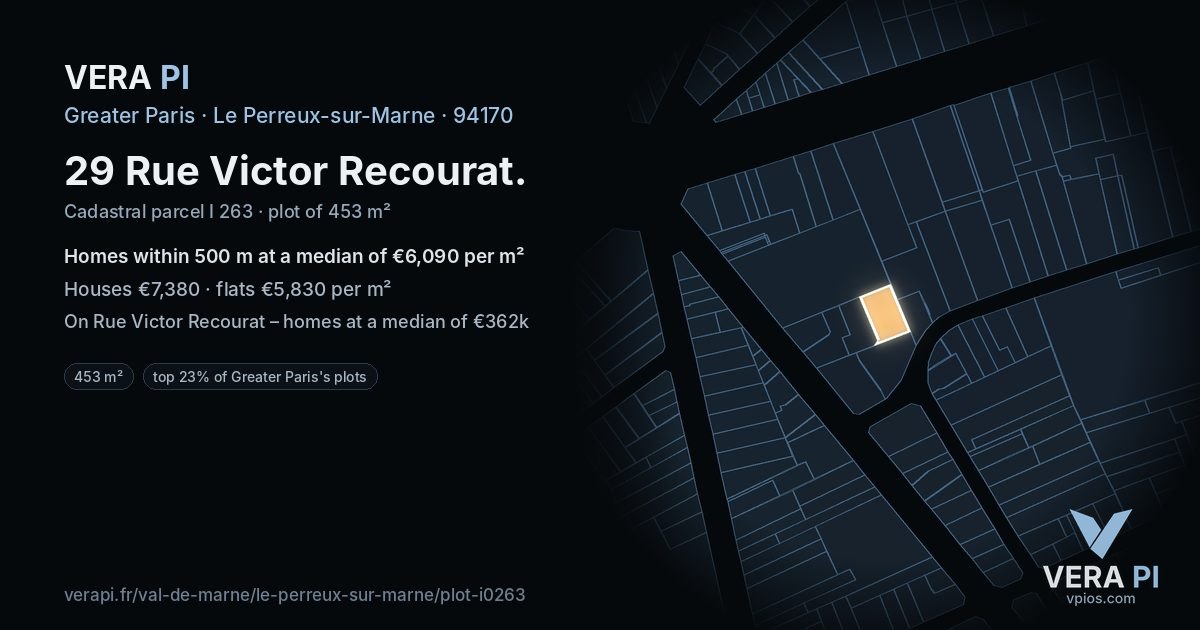 29 Rue Victor Recourat, Le Perreux-sur-Marne at night – the plot lit, the parcels around coloured by the prices near them