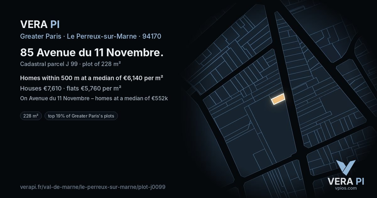 85 Avenue du 11 Novembre, Le Perreux-sur-Marne at night – the plot lit, the parcels around coloured by the prices near them