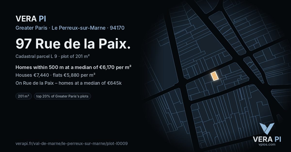 97 Rue de la Paix, Le Perreux-sur-Marne at night – the plot lit, the parcels around coloured by the prices near them