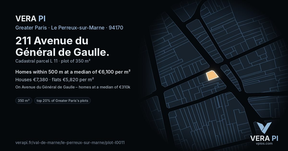 211 Avenue du Général de Gaulle, Le Perreux-sur-Marne at night – the plot lit, the parcels around coloured by the prices near them