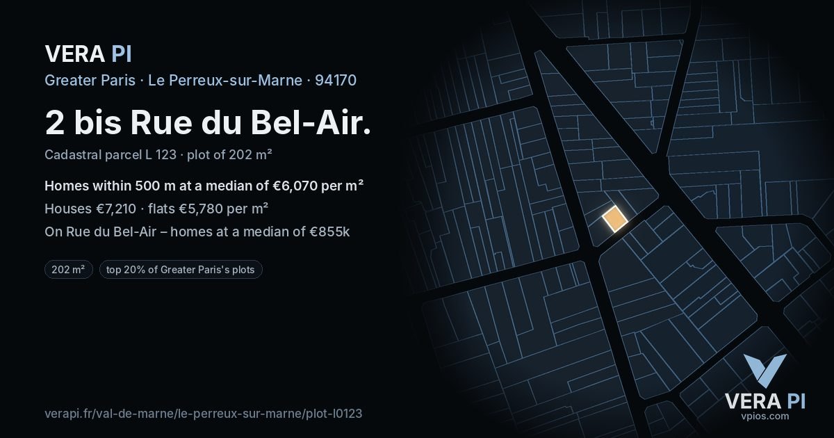 2 bis Rue du Bel-Air, Le Perreux-sur-Marne at night – the plot lit, the parcels around coloured by the prices near them