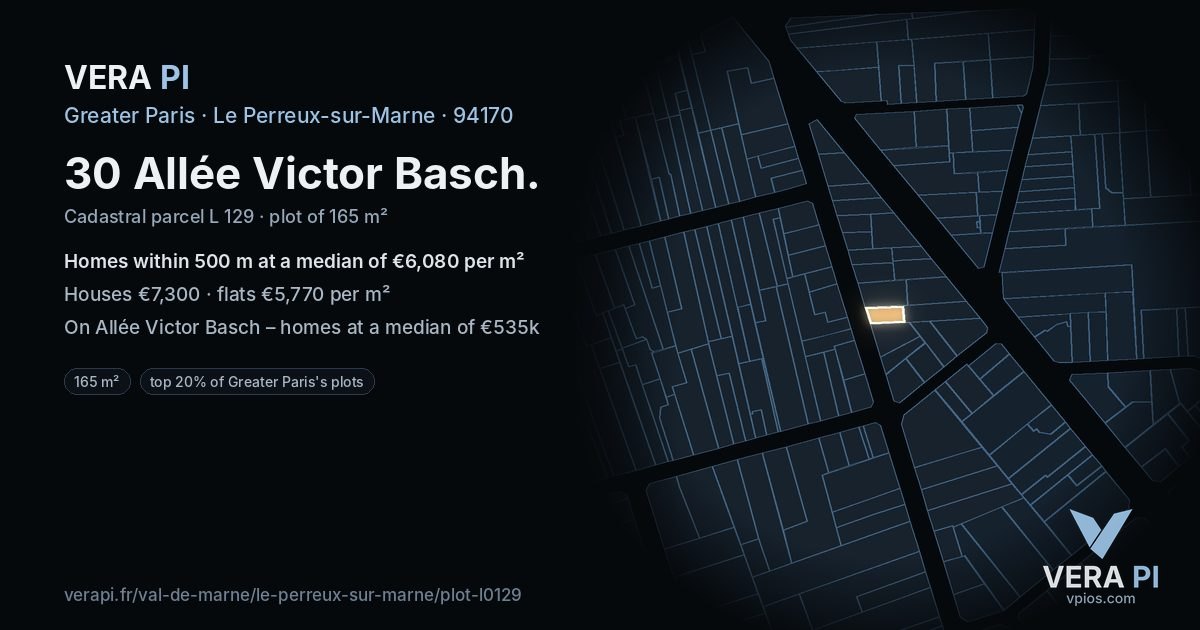 30 Allée Victor Basch, Le Perreux-sur-Marne at night – the plot lit, the parcels around coloured by the prices near them