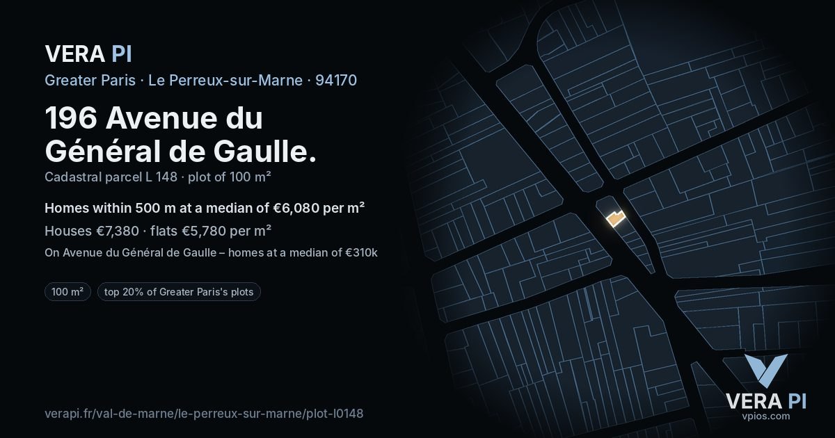 196 Avenue du Général de Gaulle, Le Perreux-sur-Marne at night – the plot lit, the parcels around coloured by the prices near them