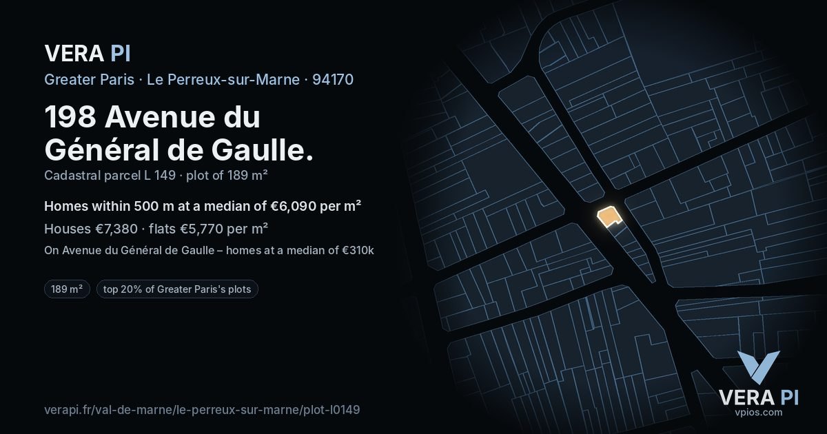 198 Avenue du Général de Gaulle, Le Perreux-sur-Marne at night – the plot lit, the parcels around coloured by the prices near them