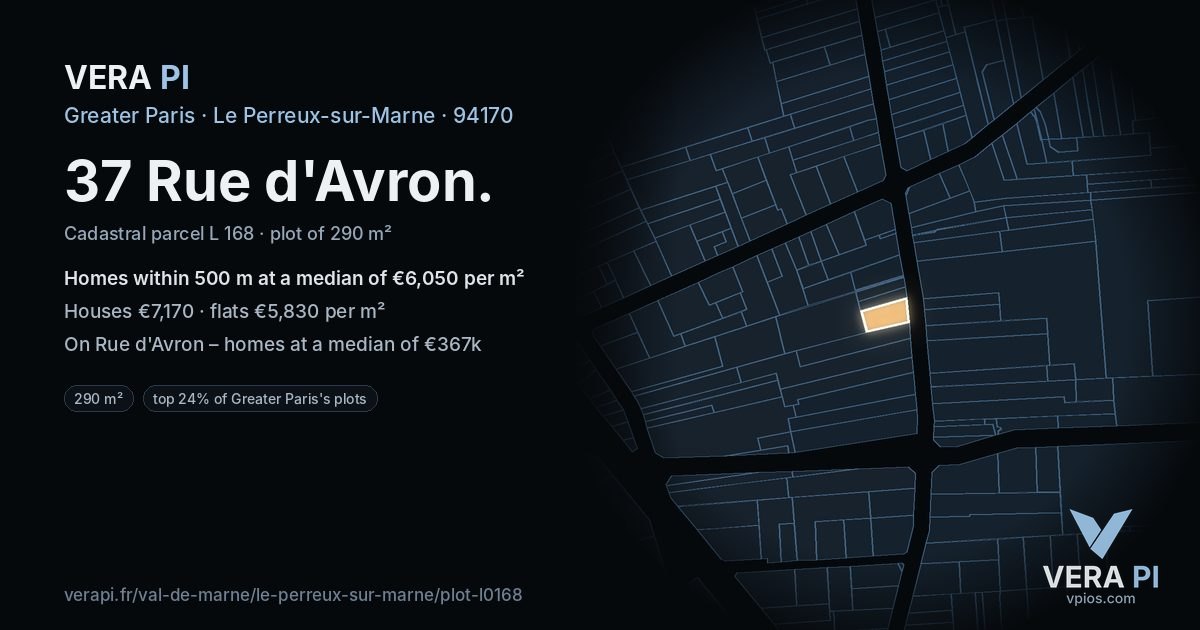 37 Rue d'Avron, Le Perreux-sur-Marne at night – the plot lit, the parcels around coloured by the prices near them