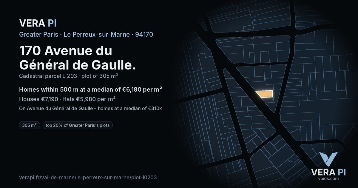 170 Avenue du Général de Gaulle, Le Perreux-sur-Marne at night – the plot lit, the parcels around coloured by the prices near them