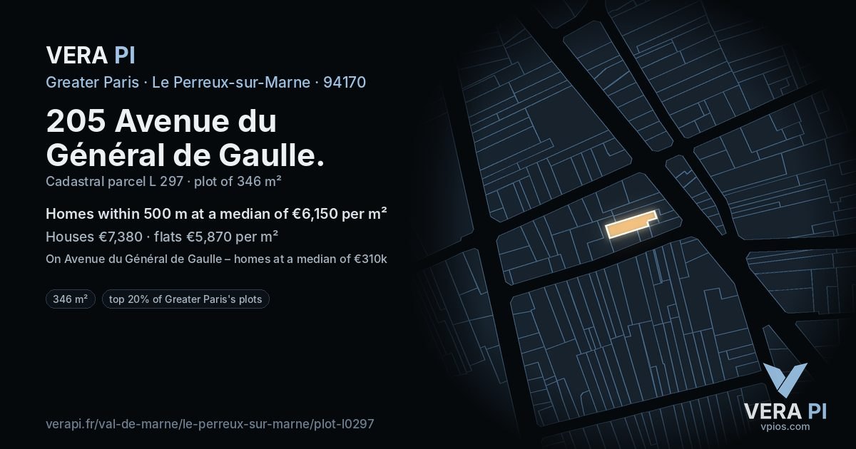 205 Avenue du Général de Gaulle, Le Perreux-sur-Marne at night – the plot lit, the parcels around coloured by the prices near them