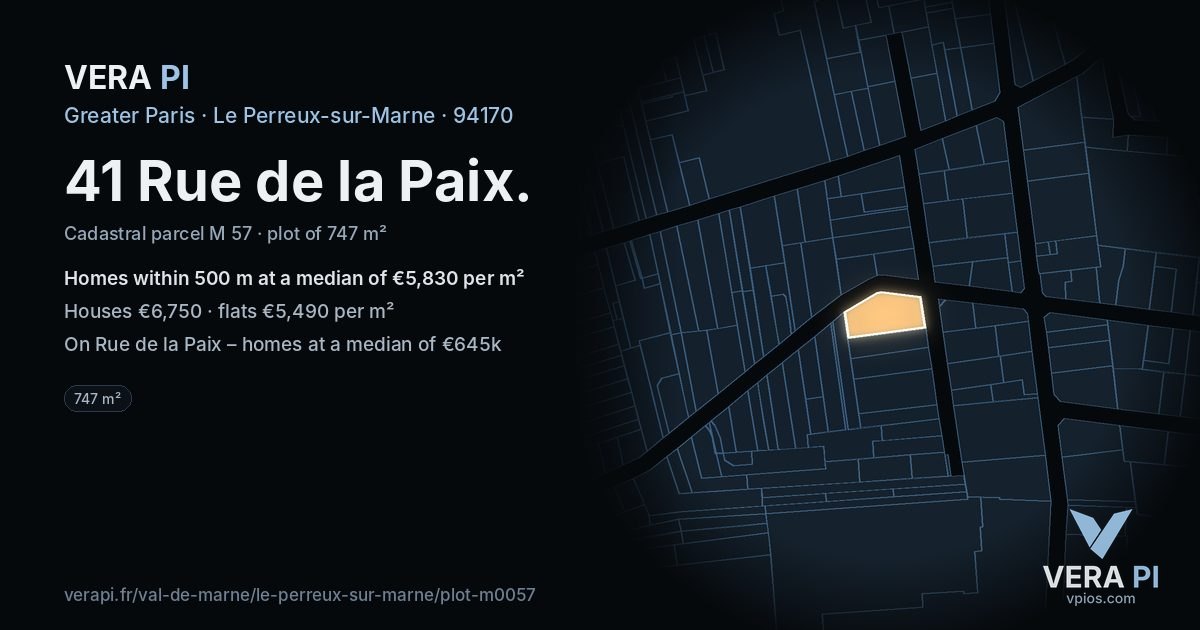 41 Rue de la Paix, Le Perreux-sur-Marne at night – the plot lit, the parcels around coloured by the prices near them