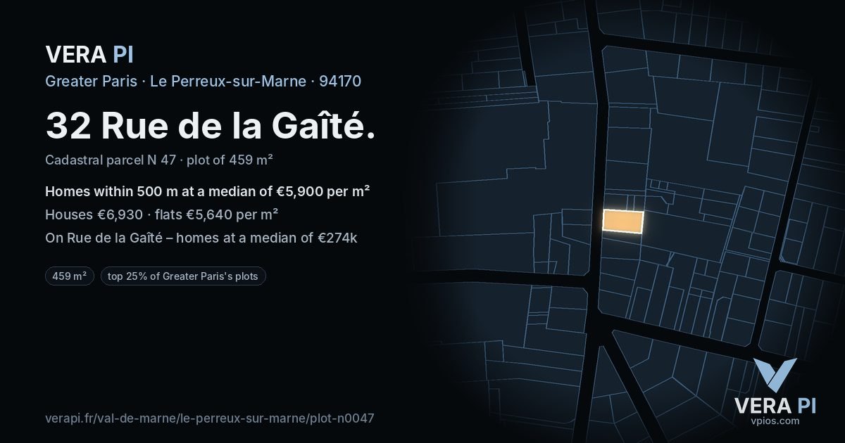 32 Rue de la Gaîté, Le Perreux-sur-Marne at night – the plot lit, the parcels around coloured by the prices near them