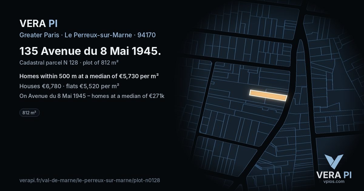 135 Avenue du 8 Mai 1945, Le Perreux-sur-Marne at night – the plot lit, the parcels around coloured by the prices near them