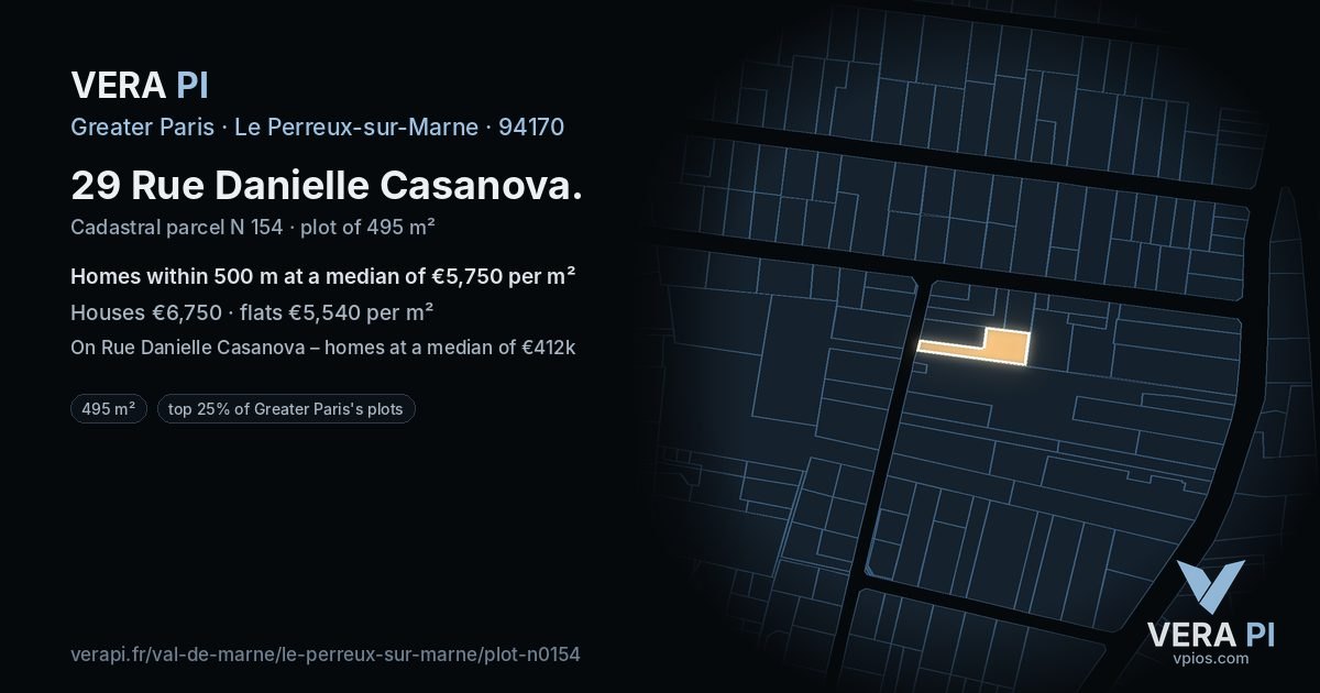 29 Rue Danielle Casanova, Le Perreux-sur-Marne at night – the plot lit, the parcels around coloured by the prices near them