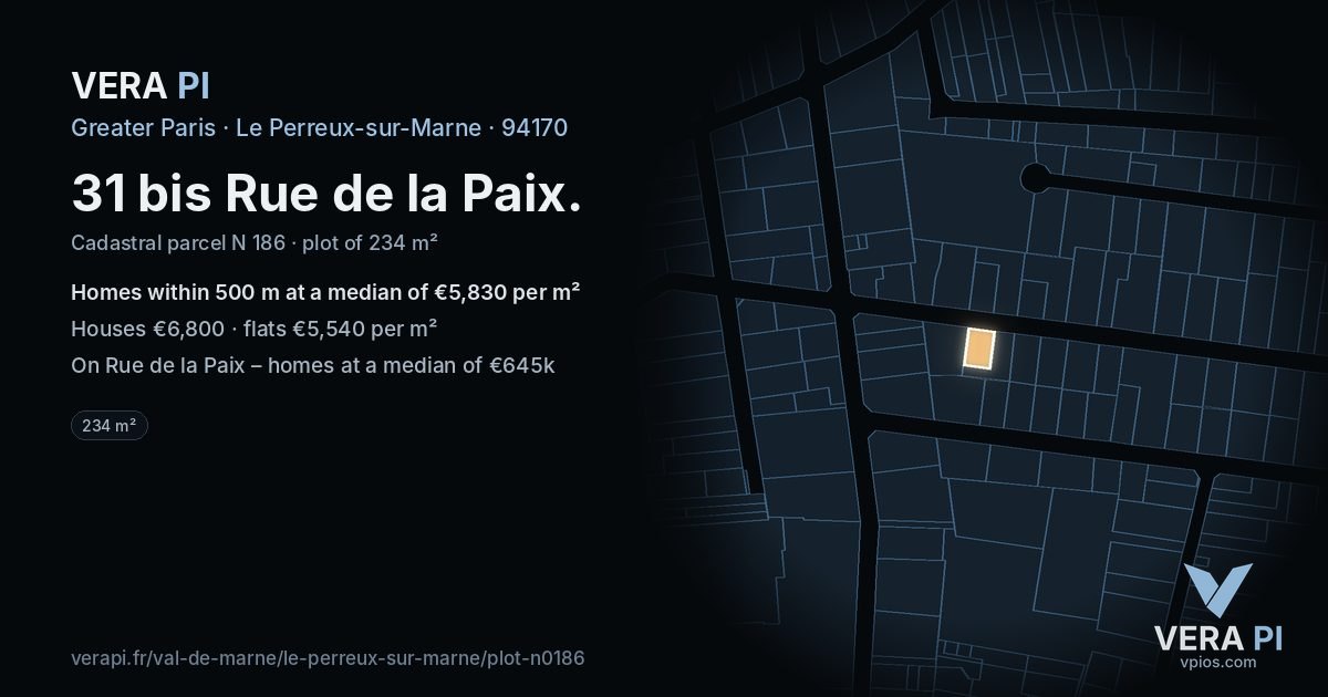 31 bis Rue de la Paix, Le Perreux-sur-Marne at night – the plot lit, the parcels around coloured by the prices near them