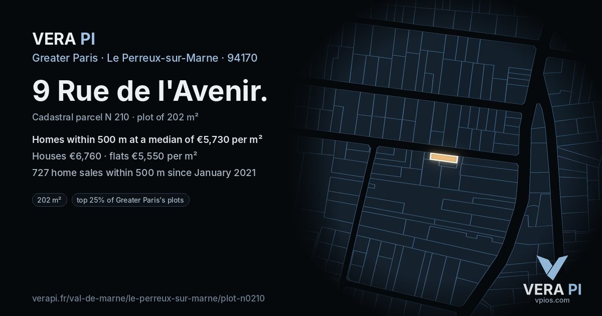 9 Rue de l'Avenir, Le Perreux-sur-Marne at night – the plot lit, the parcels around coloured by the prices near them
