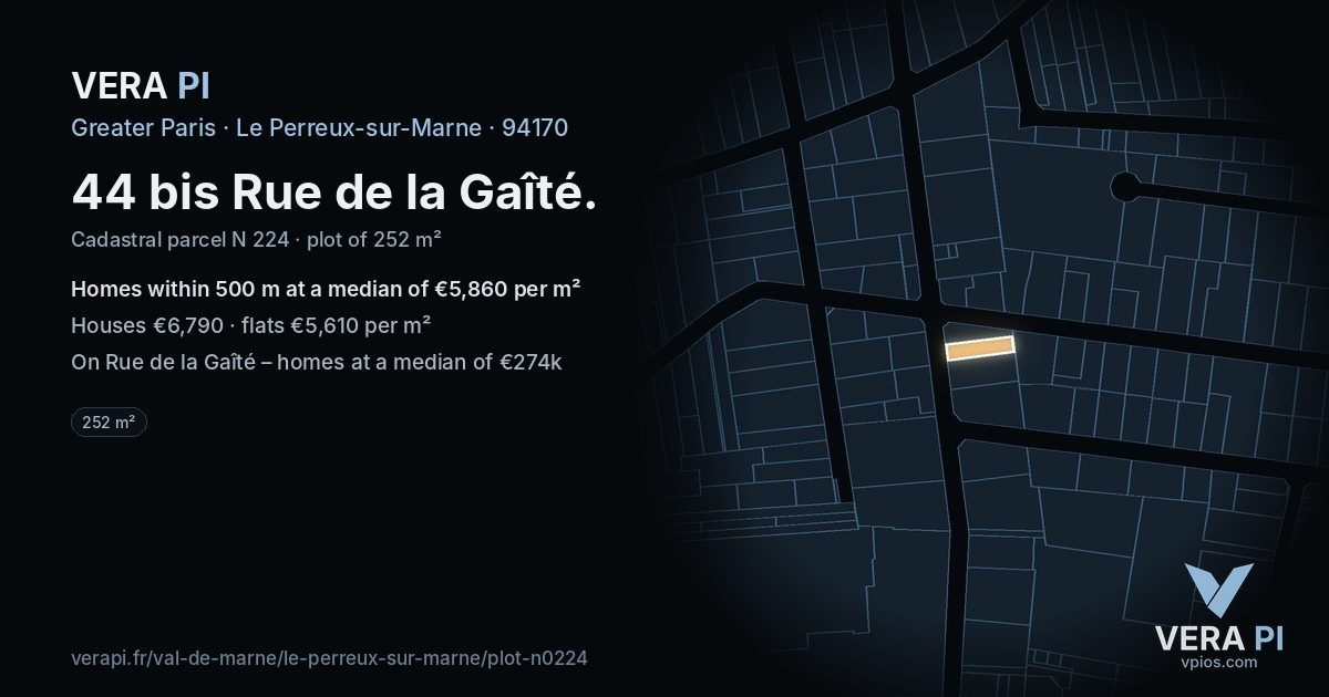 44 bis Rue de la Gaîté, Le Perreux-sur-Marne at night – the plot lit, the parcels around coloured by the prices near them