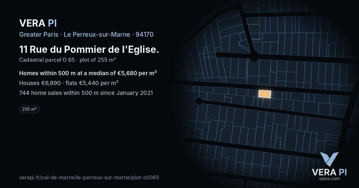 11 Rue du Pommier de l'Eglise, Le Perreux-sur-Marne at night – the plot lit, the parcels around coloured by the prices near them