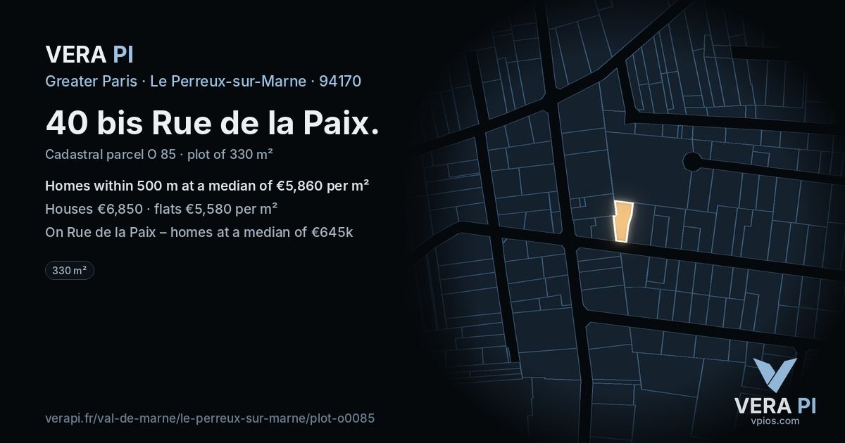 40 bis Rue de la Paix, Le Perreux-sur-Marne at night – the plot lit, the parcels around coloured by the prices near them