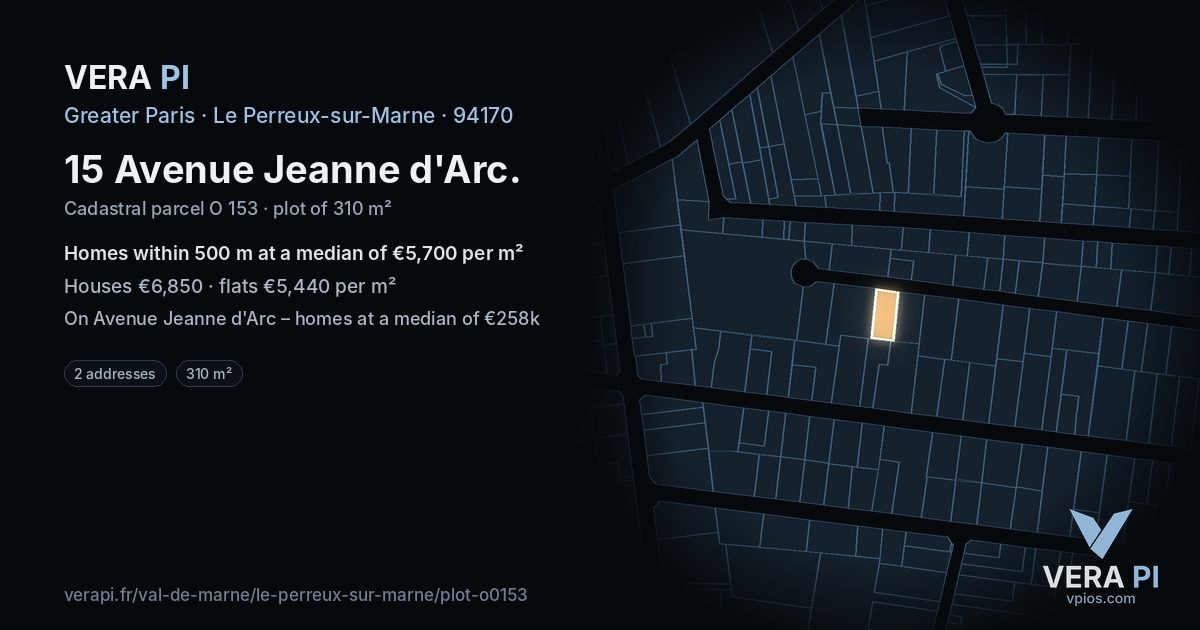 15 Avenue Jeanne d'Arc, Le Perreux-sur-Marne at night – the plot lit, the parcels around coloured by the prices near them
