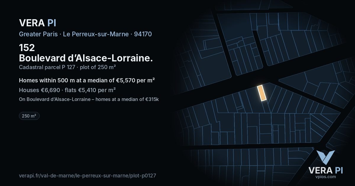 152 Boulevard d’Alsace-Lorraine, Le Perreux-sur-Marne at night – the plot lit, the parcels around coloured by the prices near them