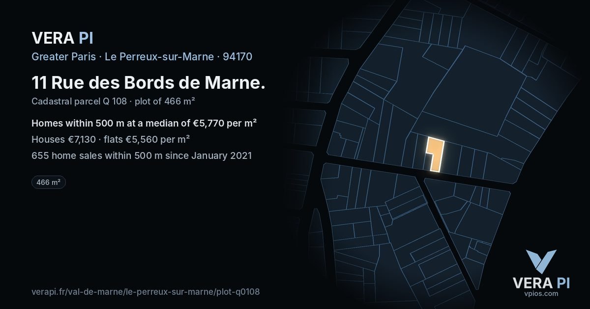 11 Rue des Bords de Marne, Le Perreux-sur-Marne at night – the plot lit, the parcels around coloured by the prices near them