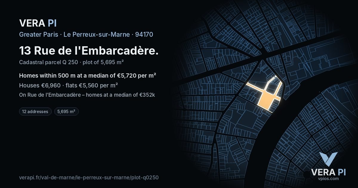 13 Rue de l'Embarcadère, Le Perreux-sur-Marne at night – the plot lit, the parcels around coloured by the prices near them