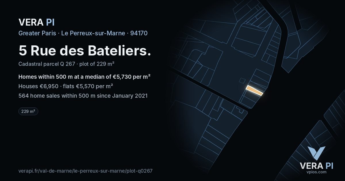 5 Rue des Bateliers, Le Perreux-sur-Marne at night – the plot lit, the parcels around coloured by the prices near them