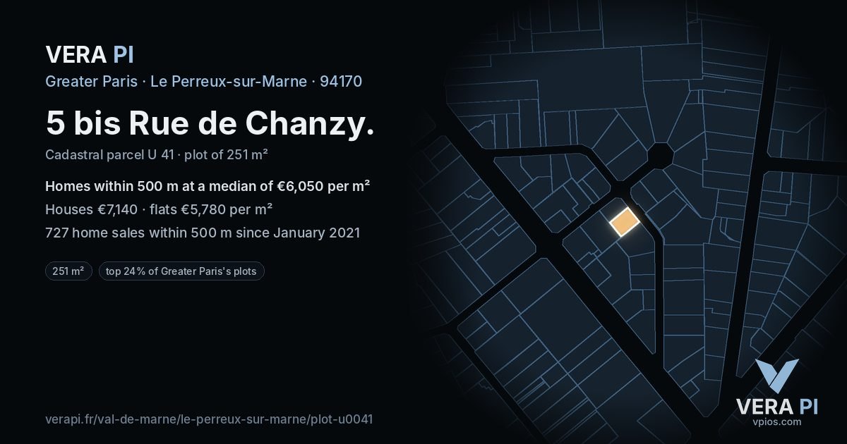 5 bis Rue de Chanzy, Le Perreux-sur-Marne at night – the plot lit, the parcels around coloured by the prices near them