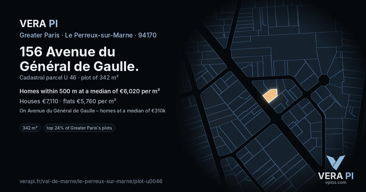 156 Avenue du Général de Gaulle, Le Perreux-sur-Marne at night – the plot lit, the parcels around coloured by the prices near them