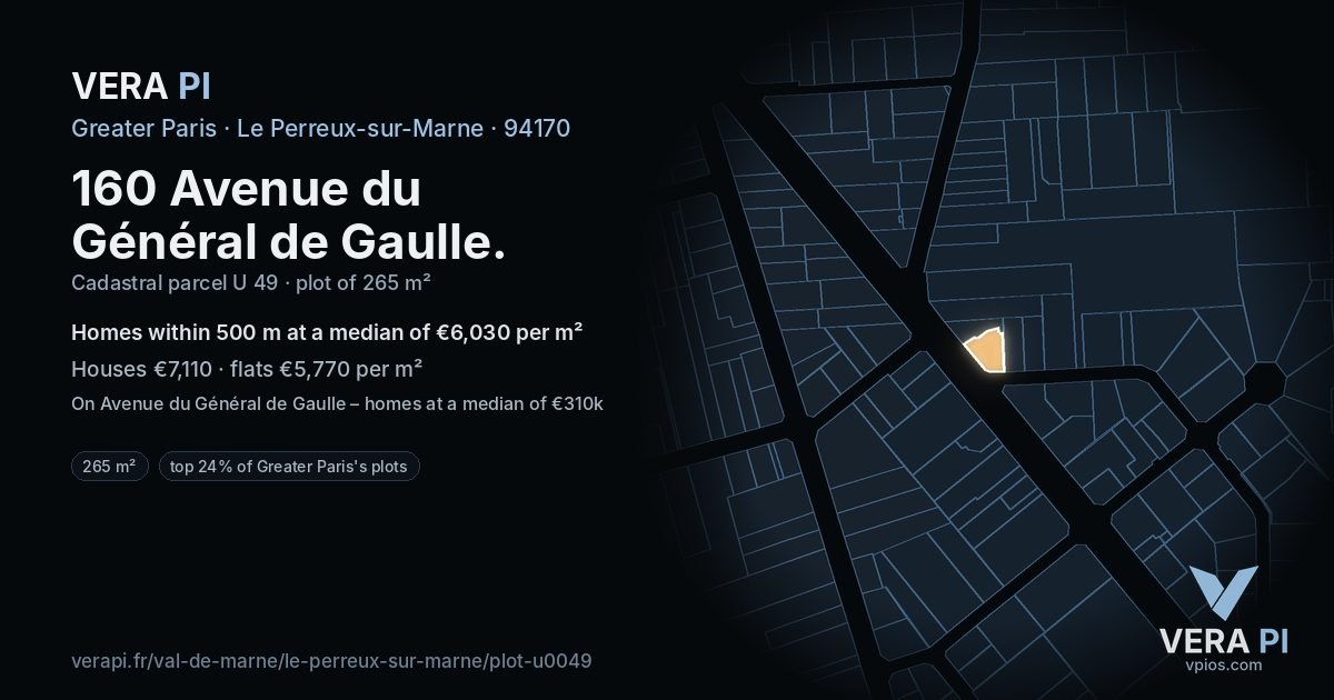 160 Avenue du Général de Gaulle, Le Perreux-sur-Marne at night – the plot lit, the parcels around coloured by the prices near them
