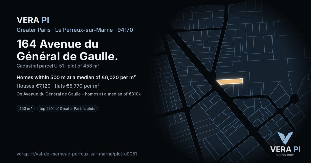164 Avenue du Général de Gaulle, Le Perreux-sur-Marne at night – the plot lit, the parcels around coloured by the prices near them