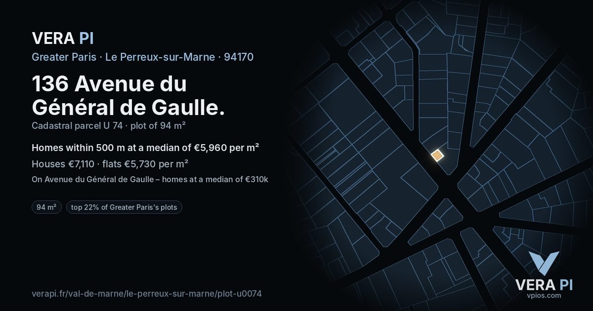 136 Avenue du Général de Gaulle, Le Perreux-sur-Marne at night – the plot lit, the parcels around coloured by the prices near them