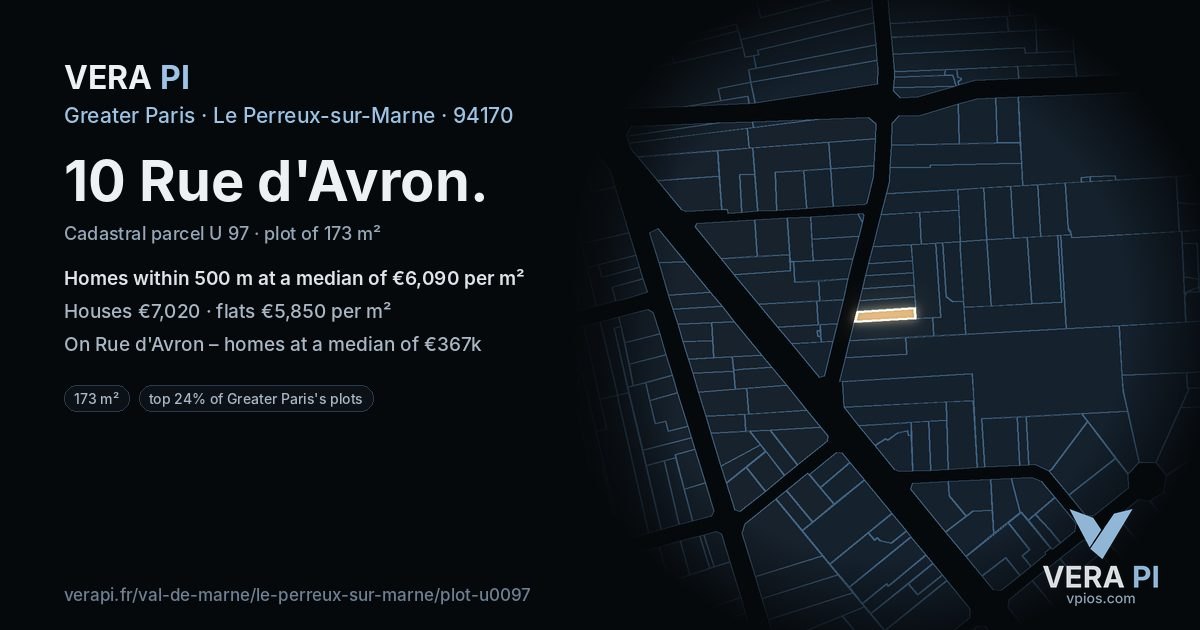 10 Rue d'Avron, Le Perreux-sur-Marne at night – the plot lit, the parcels around coloured by the prices near them