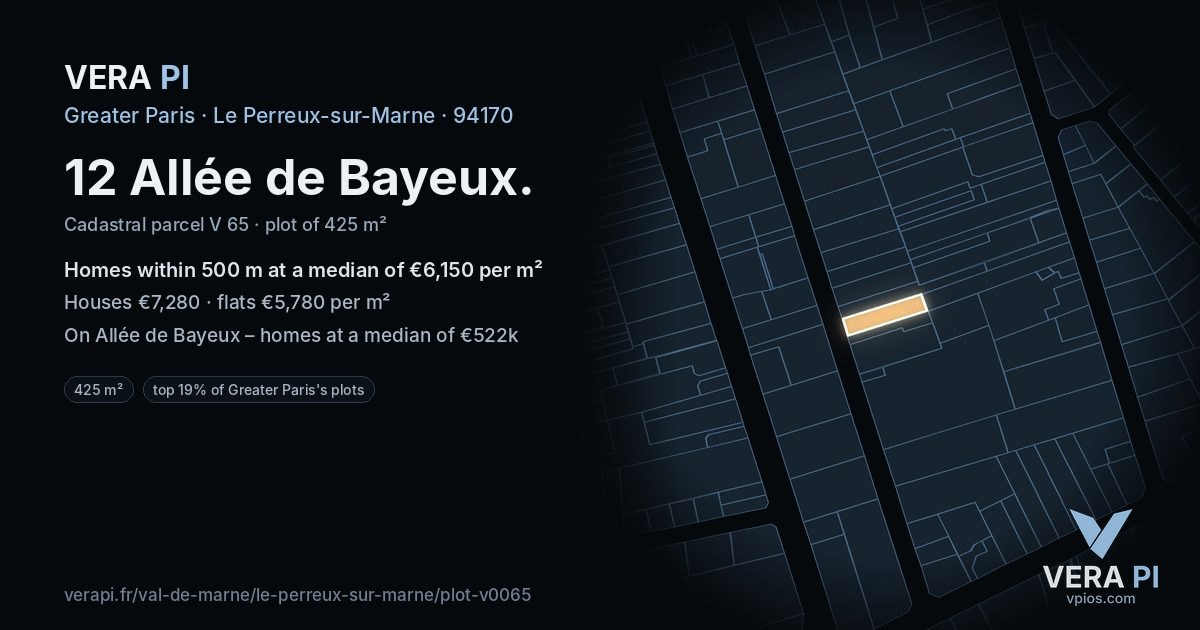 12 Allée de Bayeux, Le Perreux-sur-Marne at night – the plot lit, the parcels around coloured by the prices near them