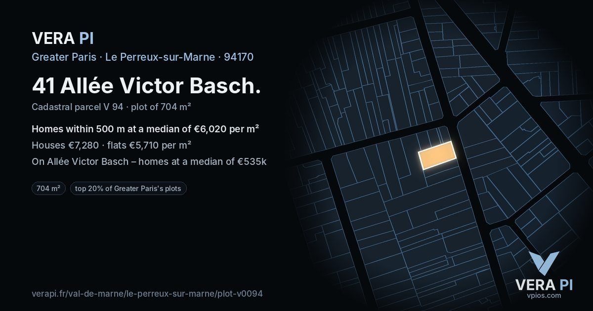 41 Allée Victor Basch, Le Perreux-sur-Marne at night – the plot lit, the parcels around coloured by the prices near them