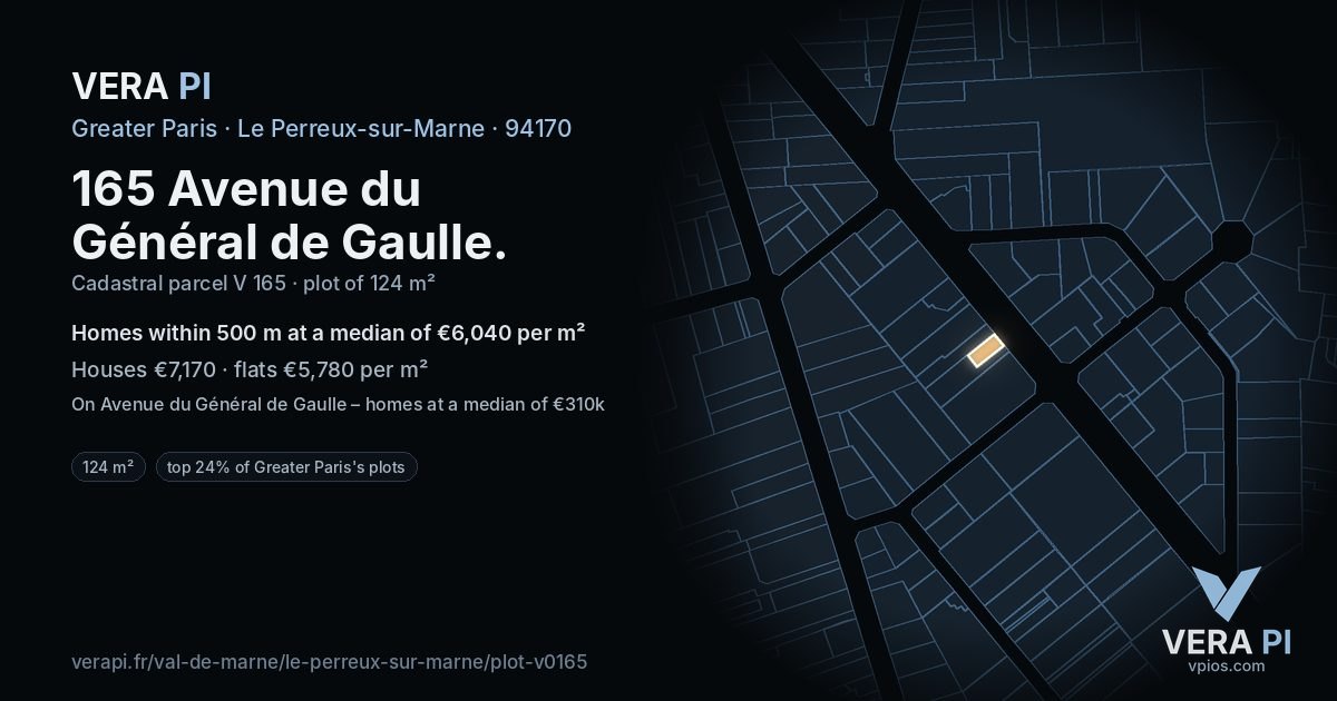 165 Avenue du Général de Gaulle, Le Perreux-sur-Marne at night – the plot lit, the parcels around coloured by the prices near them