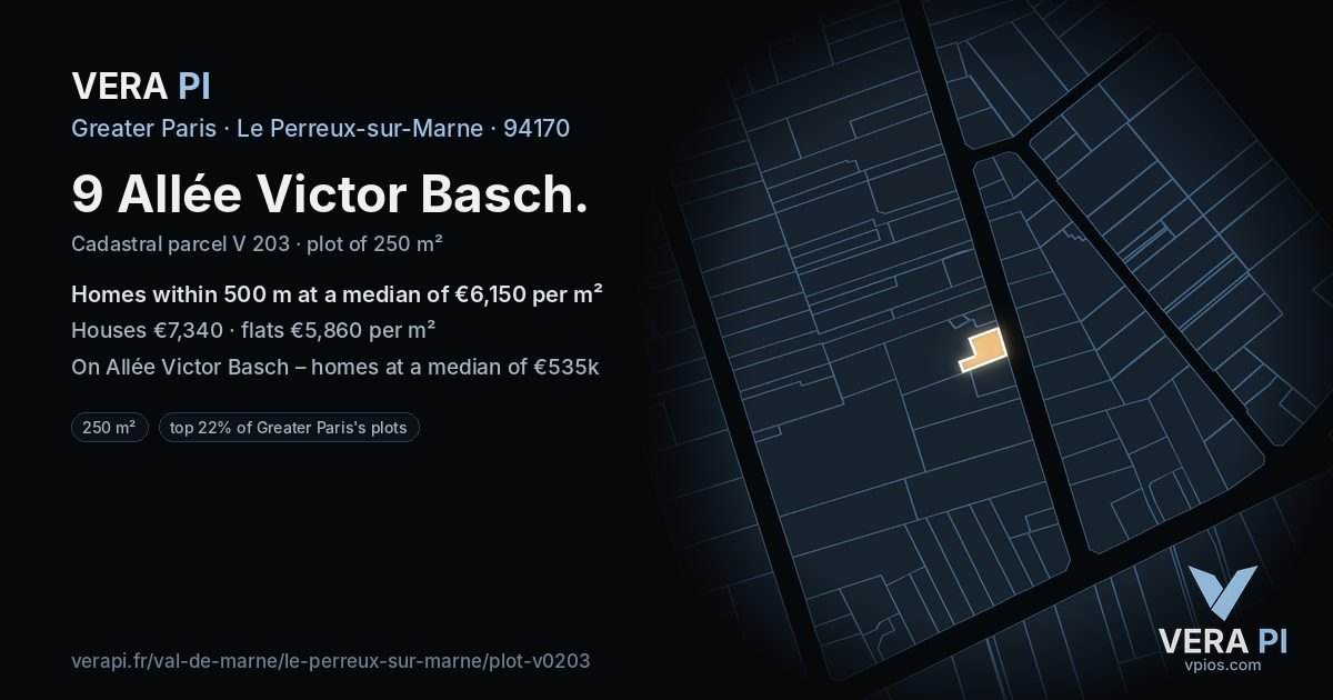 9 Allée Victor Basch, Le Perreux-sur-Marne at night – the plot lit, the parcels around coloured by the prices near them