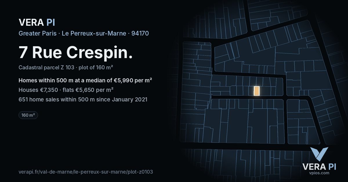 7 Rue Crespin, Le Perreux-sur-Marne at night – the plot lit, the parcels around coloured by the prices near them