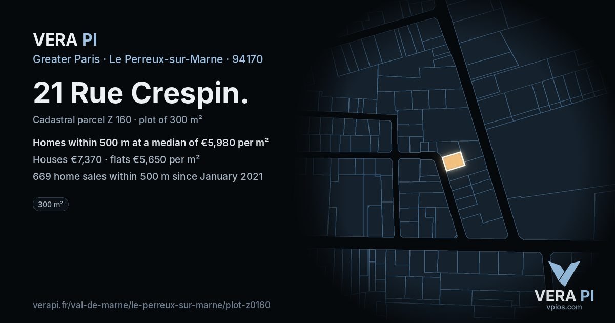 21 Rue Crespin, Le Perreux-sur-Marne at night – the plot lit, the parcels around coloured by the prices near them