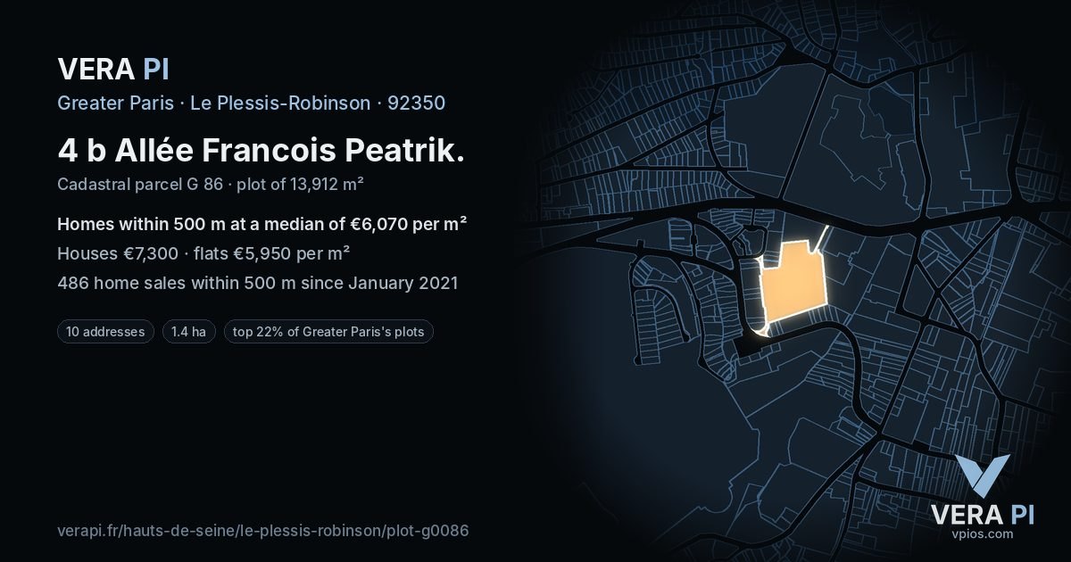 4 b Allée Francois Peatrik, Le Plessis-Robinson at night – the plot lit, the parcels around coloured by the prices near them